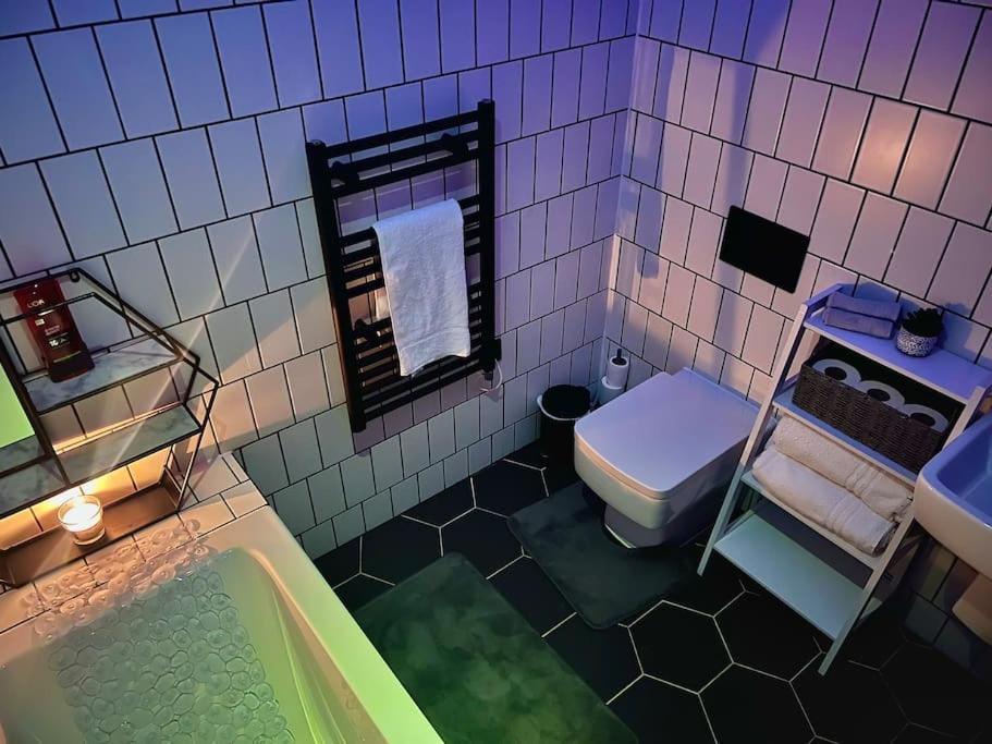 Cityzenretreat - Mezzanine Apartment Sleeps 4 Sheffield City Centre Buitenkant foto