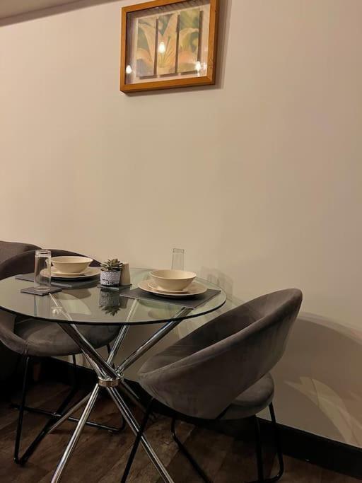 Cityzenretreat - Mezzanine Apartment Sleeps 4 Sheffield City Centre Buitenkant foto